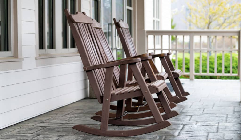 5 Best Heavy Duty Outdoor Rocking Chairs For PlusSize People
