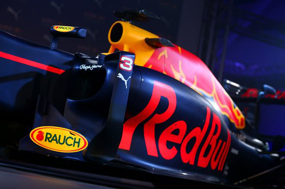 Red Bull Racing stellt die neuen Farben für 2016 vor DESIGNBOTE