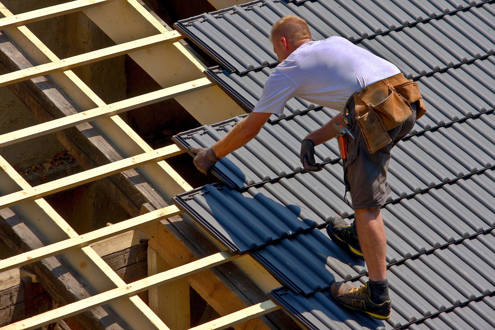 Roofing on a Budget How to Cut Costs When Planning Your Roofing Job