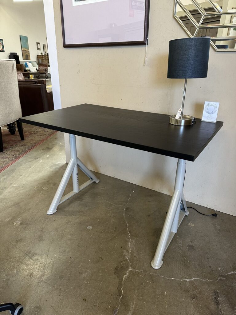 IKEA Idasen Desk – Design Consignment
