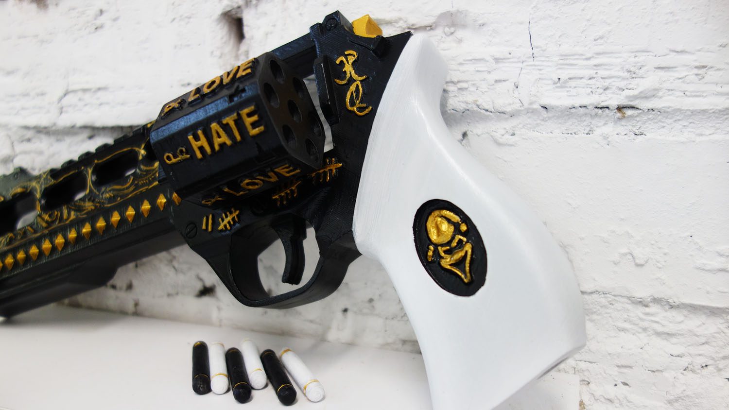 Harley Quinn Pistol Replica, Harley Quinn Gun