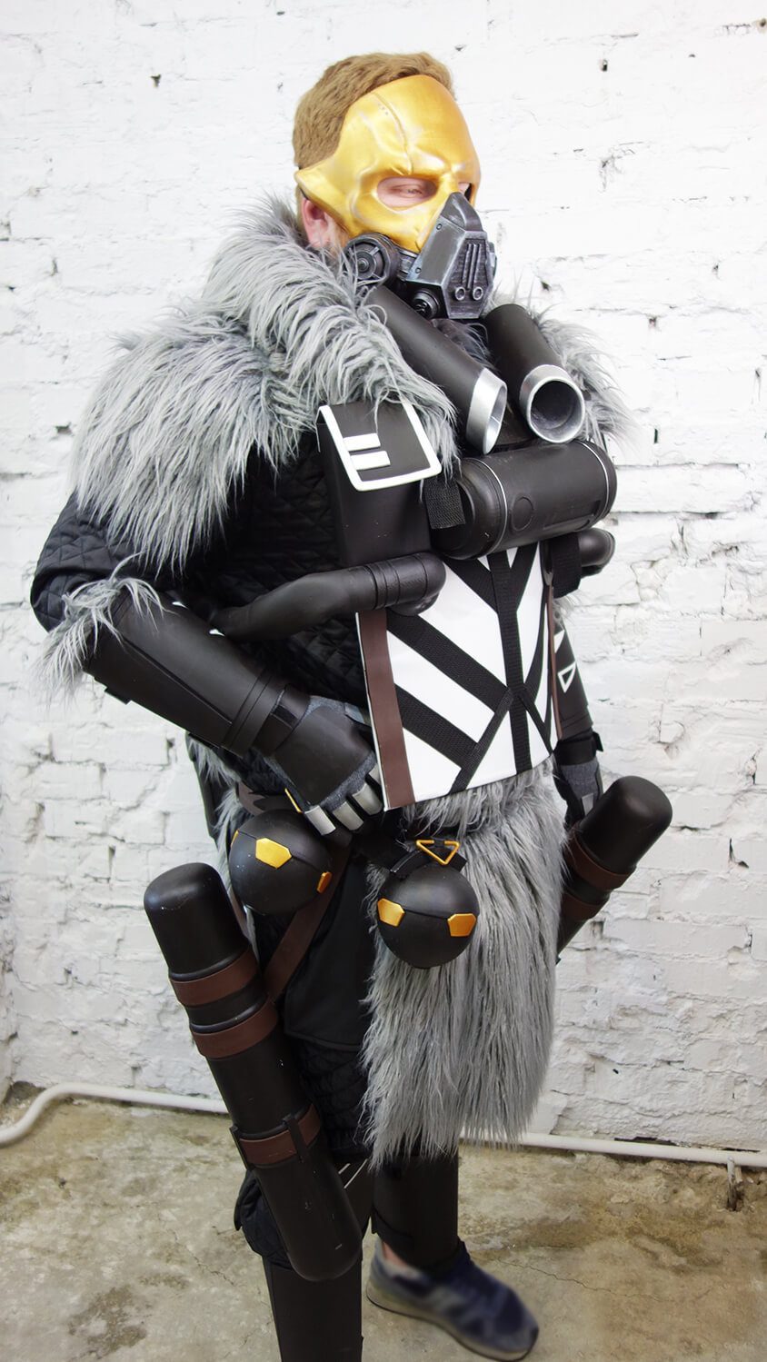 Apex Legends Caustic “blackheart” skin costume, costumes from Destiny