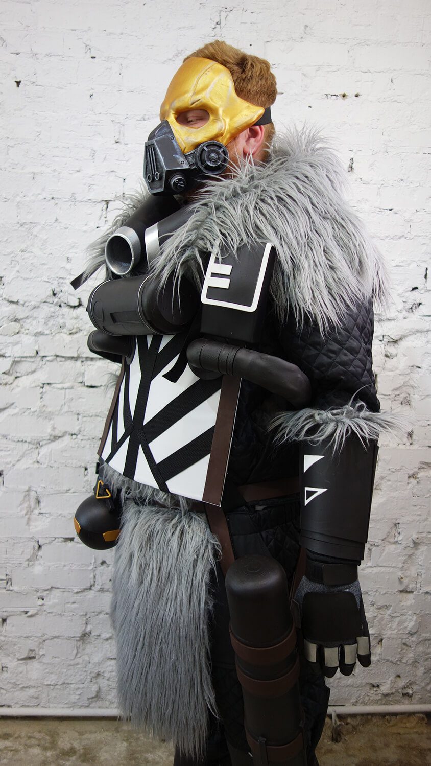 Apex Legends Caustic “blackheart” skin costume, costumes from Destiny