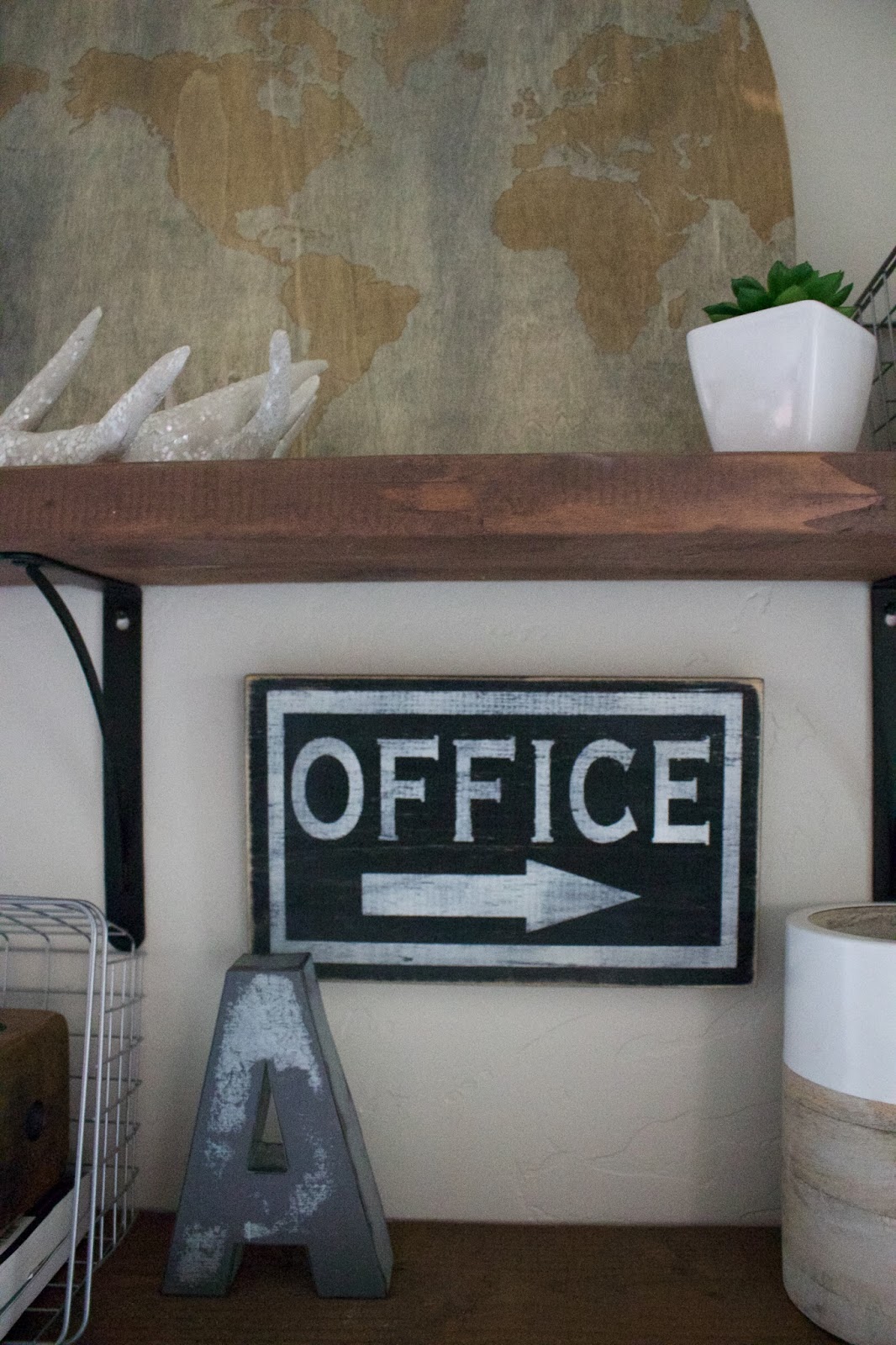Hallway Office Space Designed Simple