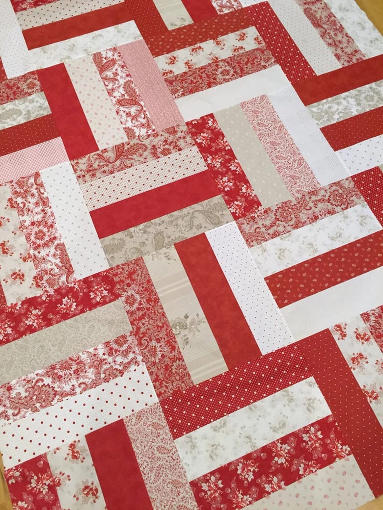 30+ Festive Christmas Quilt Patterns