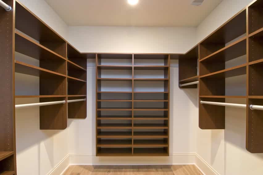39 Luxury Walk In Closet Ideas & Organizer Designs