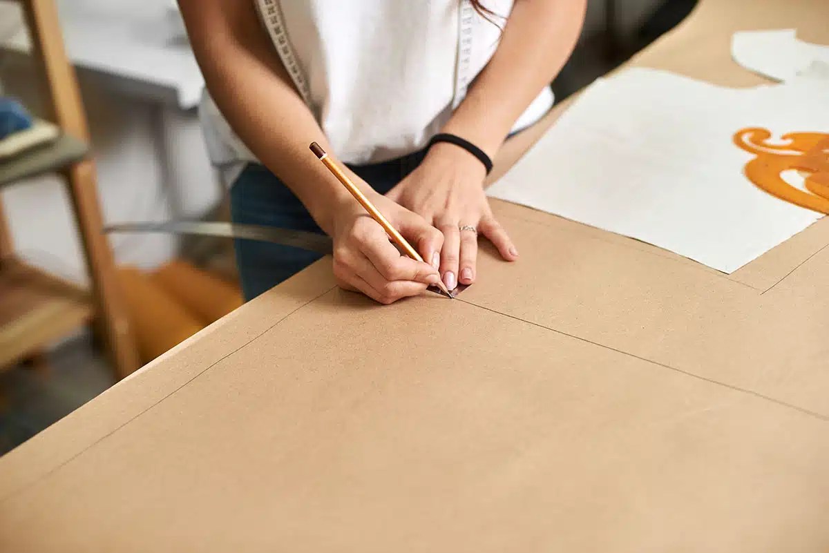 How to Measure Furniture (Sofa, Table & Dresser Sizing Tips