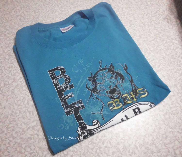 How to Recycle a TShirt into Yarn