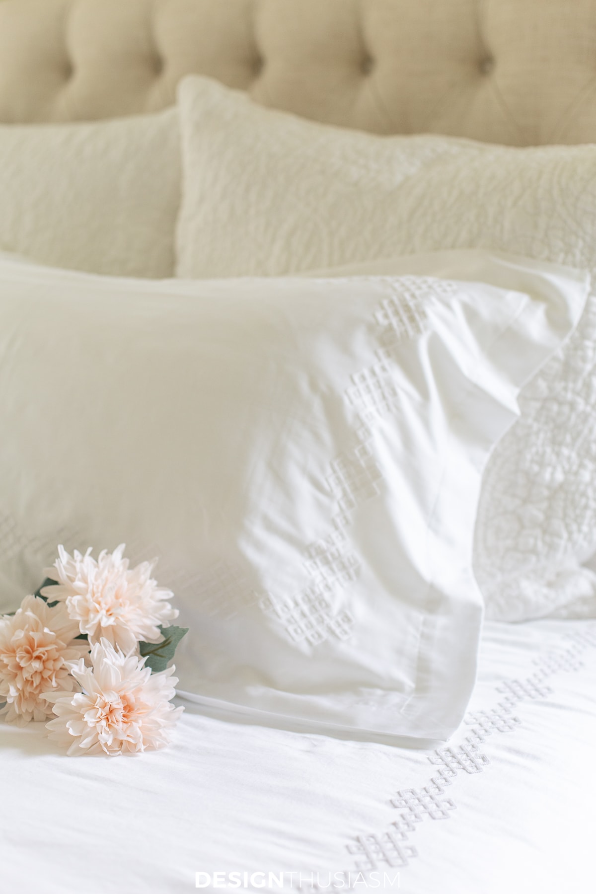 White Bedding Refresh Your Home with Luxury Bed Linens