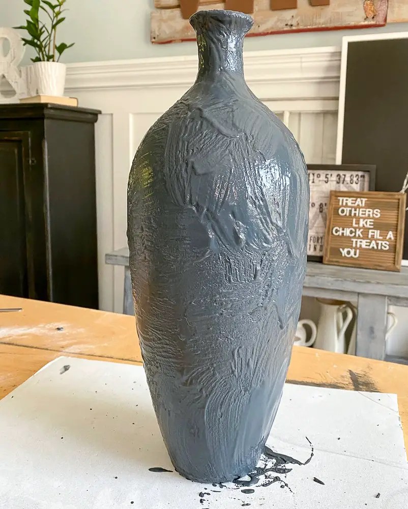 DIY Vase Makeover IdeaCheap and Easy Design to Build