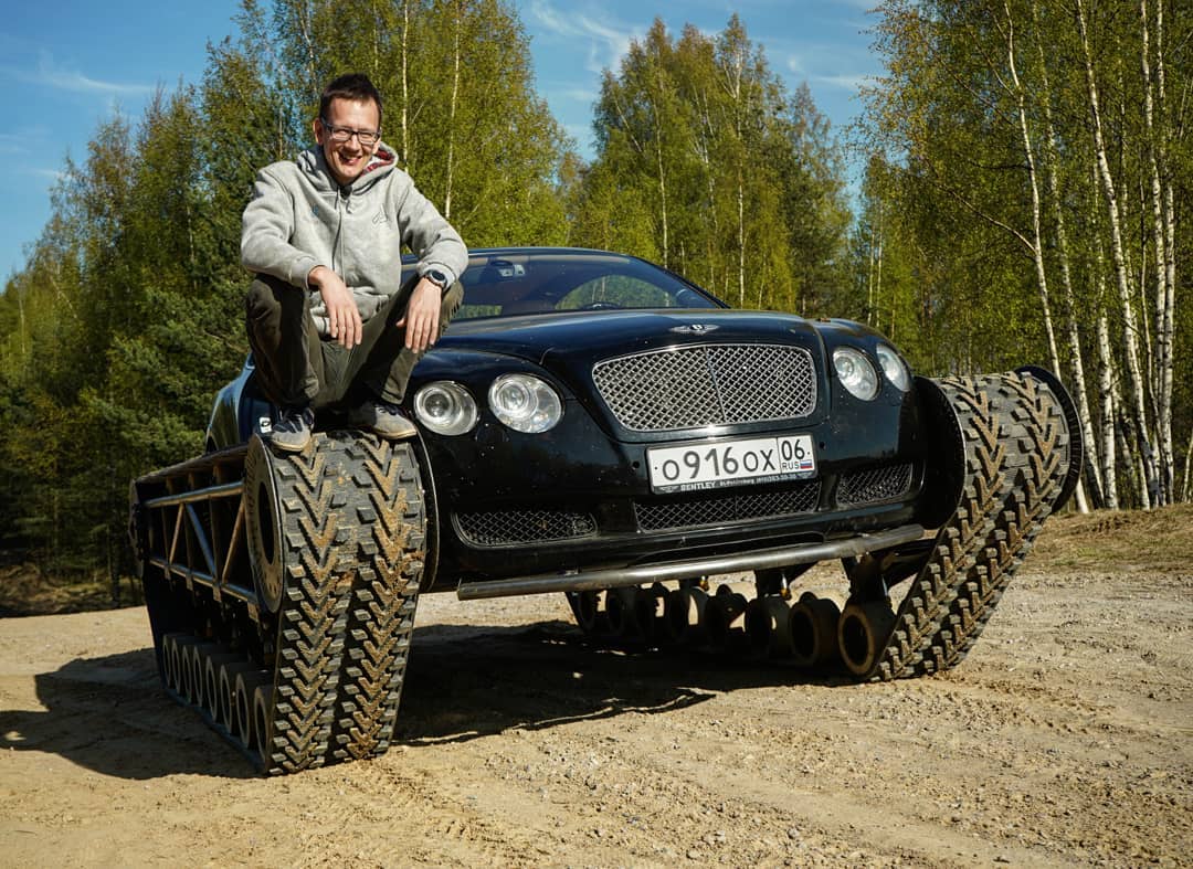 Russian Tuning Specialists Put Tank Treads On A Bentley To Create