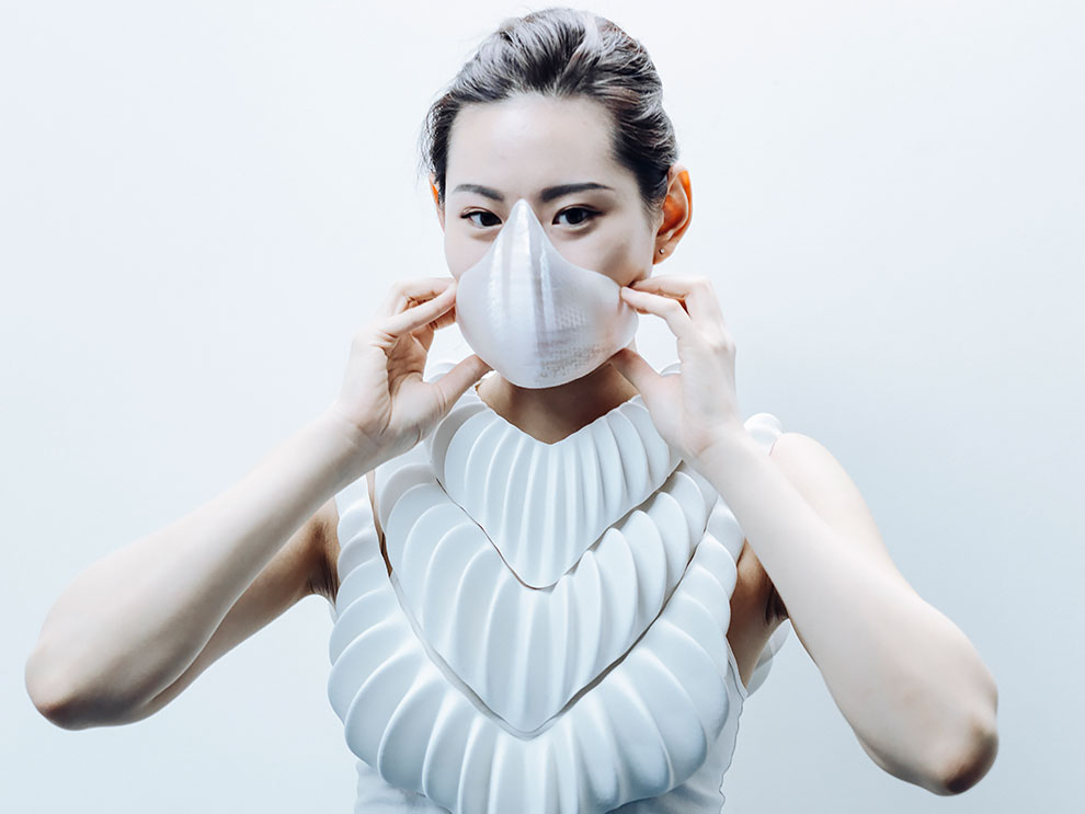 Japanese Amphibious Gill Garment Aims To Let Humans Breathe Underwater