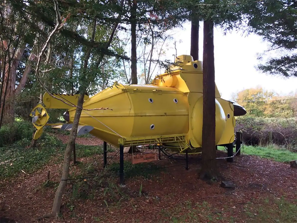 A RealLife Yellow Submarine for Rent » Design You Trust — Design Daily