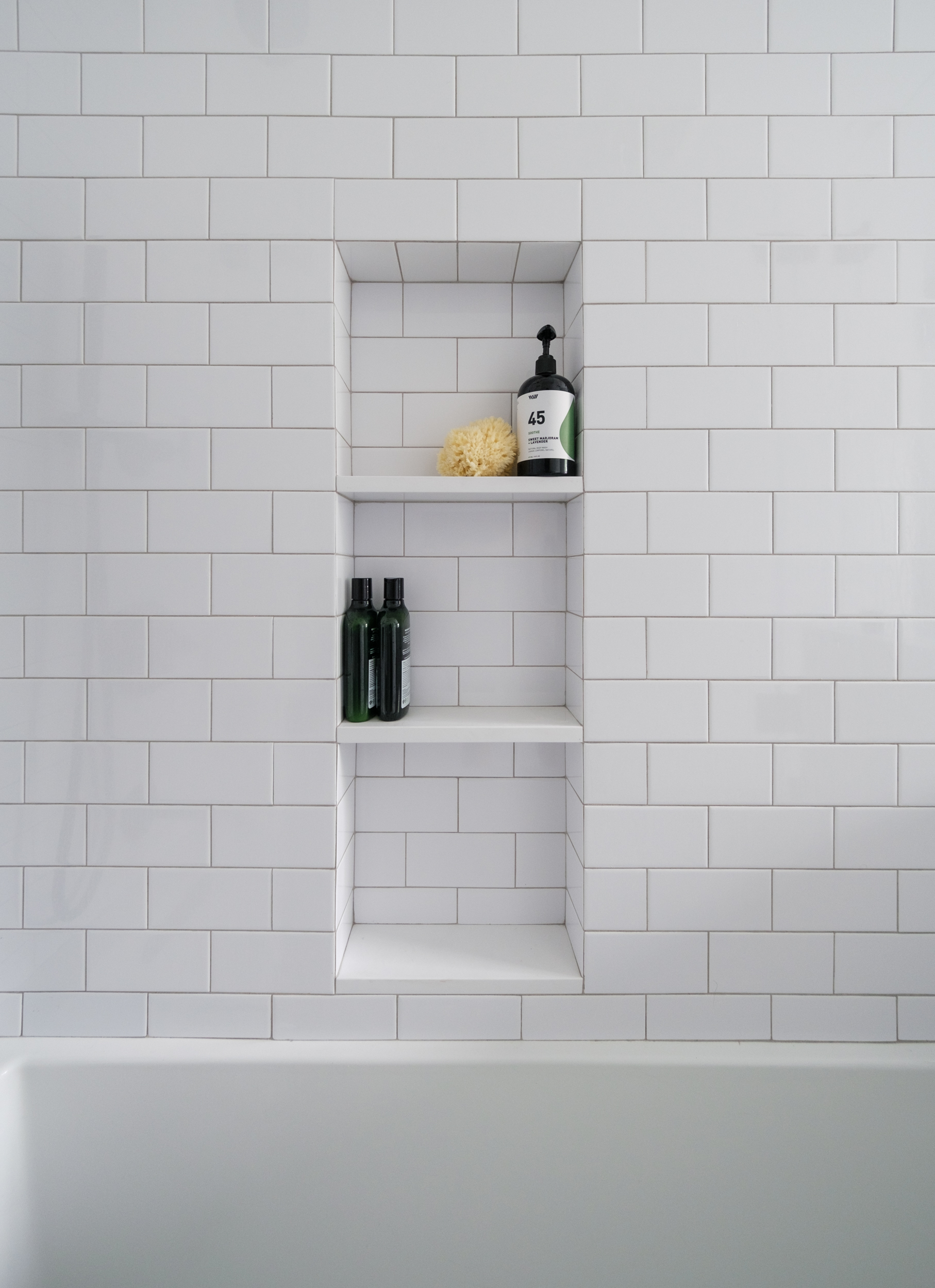 Pelham Modern Bathroom Desire KBD