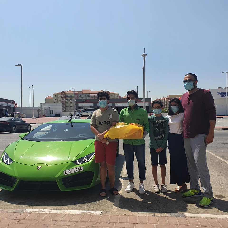 Dubai Gets A Flight Full Of Mangoes From Pakistan Desi Scene Dubai