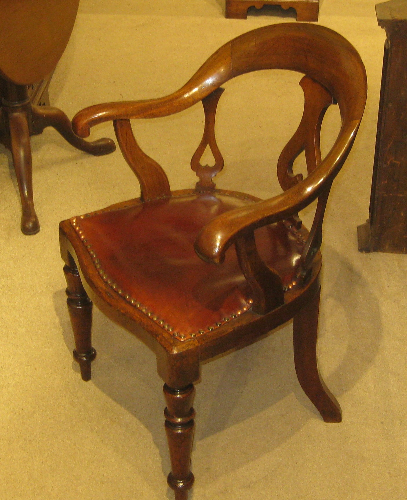 Beautiful Victorian mahogany desk chair. Dorking Desks