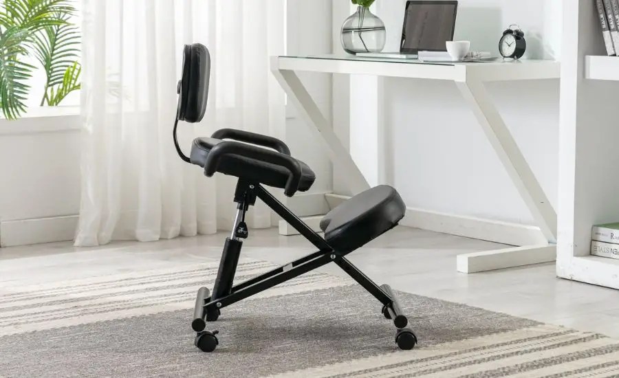 Kneeling Chair Vs Standing Desk Best Guide & Helpful Review