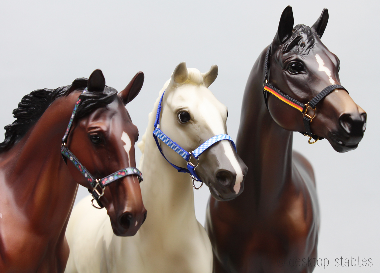 BreyerFest Prost! Inspired Halter Sheets Desktop Stables