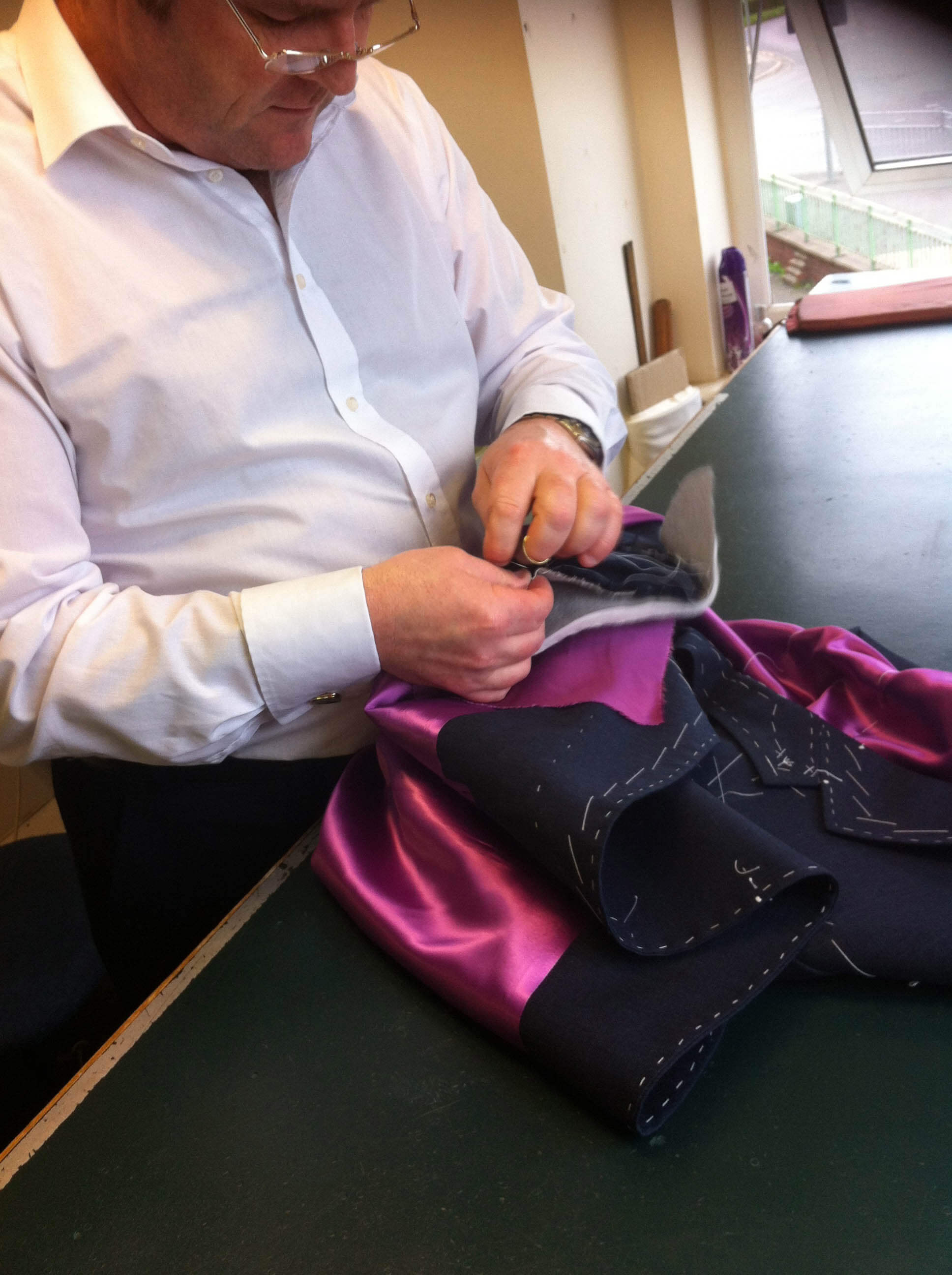 Bespoke Tailors, Bespoke Suits, MTM Suits.