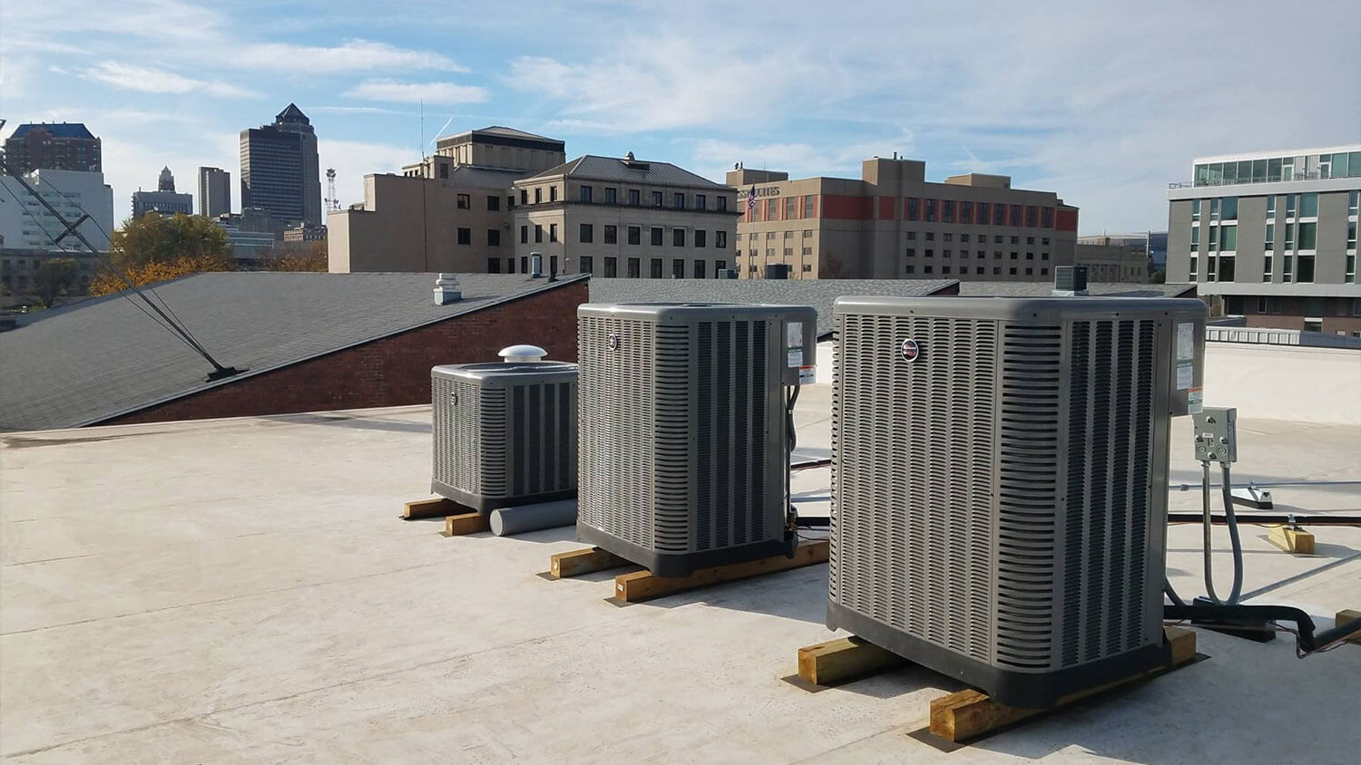 Des Moines Comfort Heating & Cooling YearRound Comfort Experts