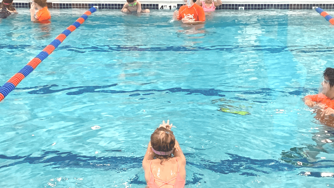 5 Reasons to Swim at Goldfish Urbandale Swim School