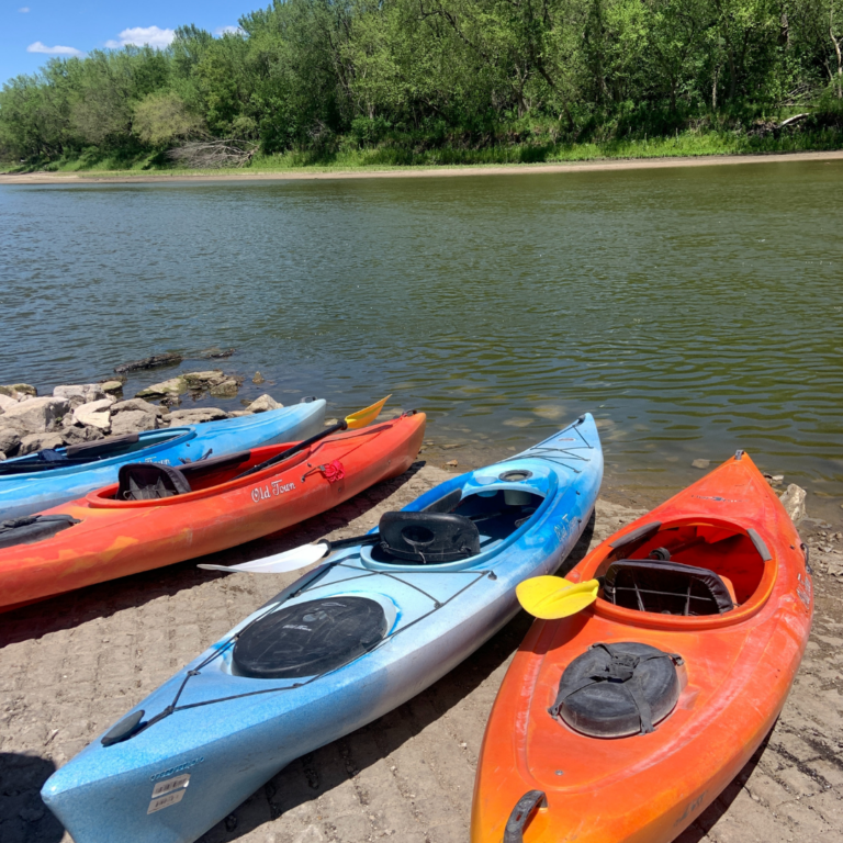 Kayak and Canoe Rental in Des Moines, Iowa
