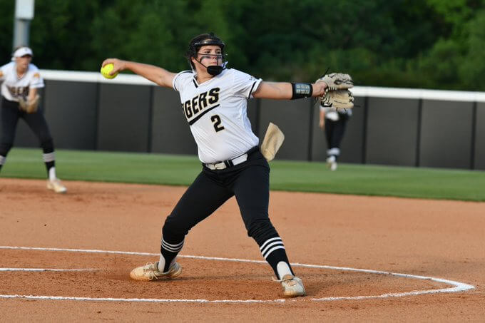 LIVE THREAD Hernando looks to claim state softball title DeSoto