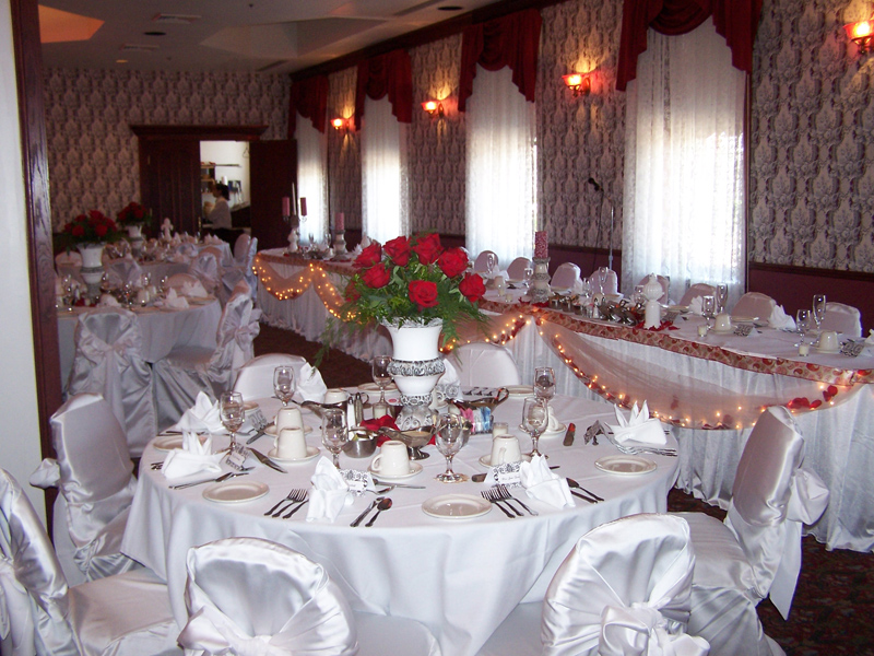 DeSoto House Weddings » The Desoto House Hotel
