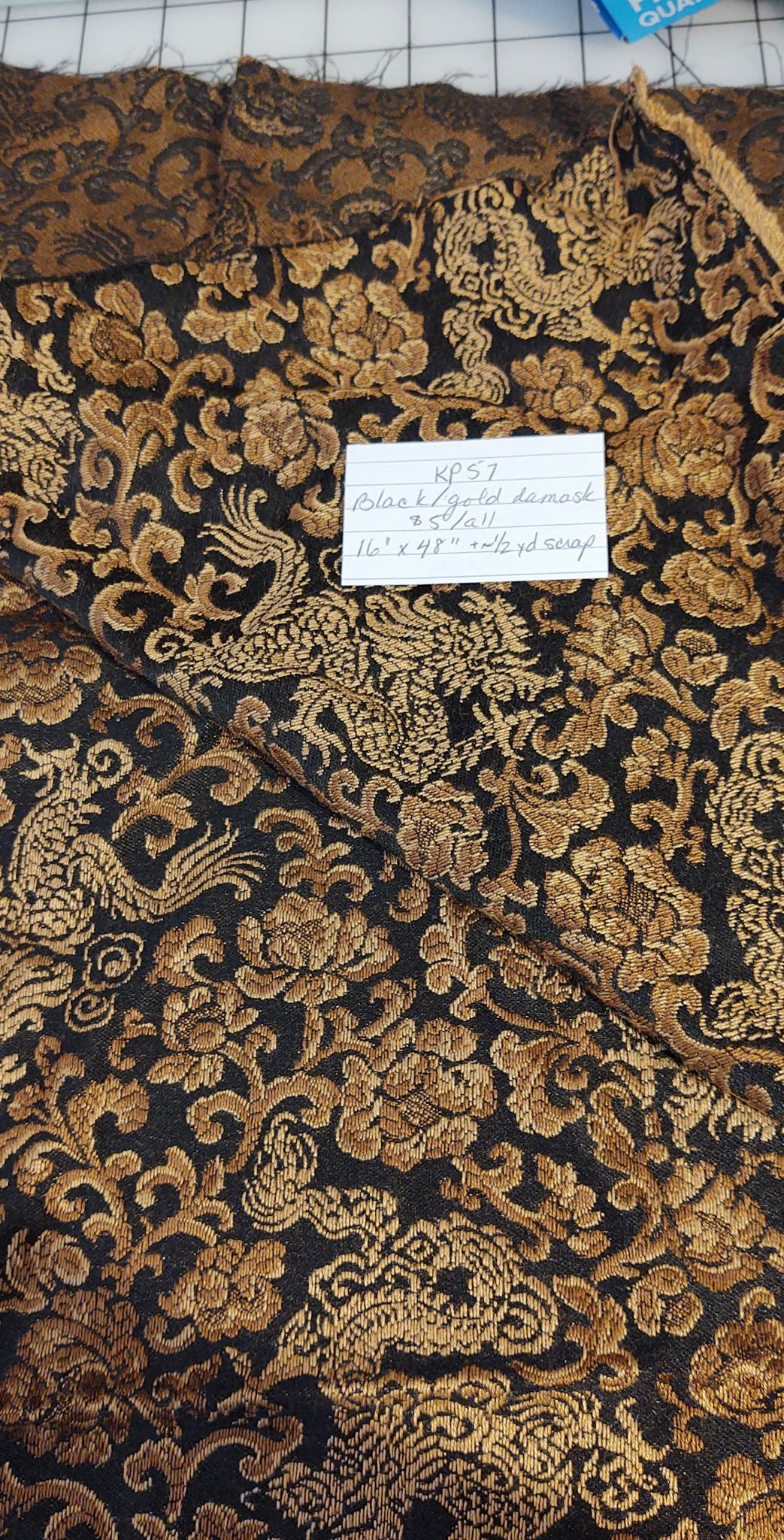 Black/gold damask 5 Destash