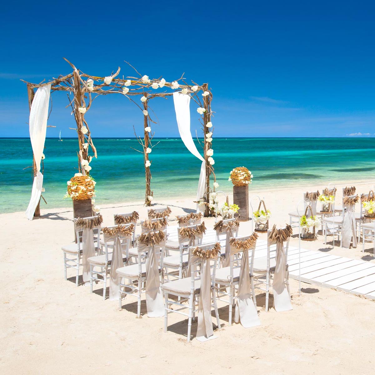 All You Need to Know About Beach Wedding Packages Destify