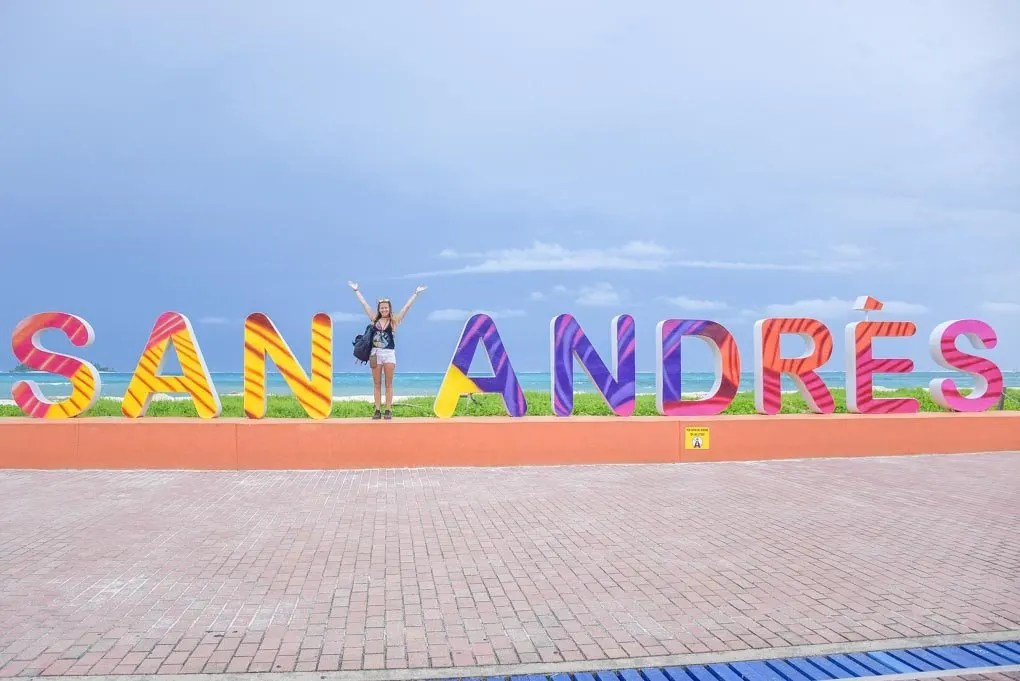 ULTIMATE Guide to San Andres Island, Colombia (& BEST things to do!)