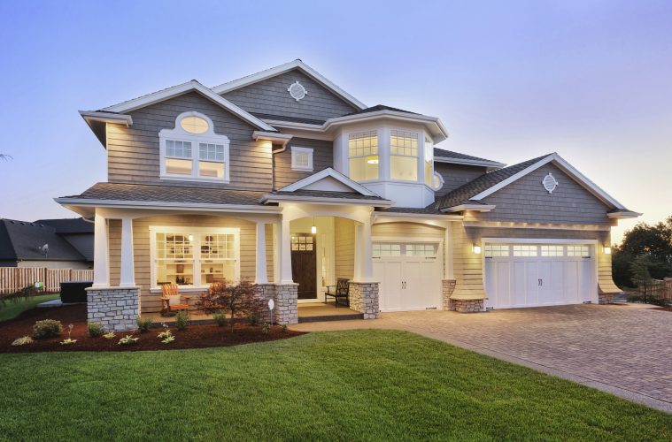 Choosing the Best House Siding for Warm Climates Destination Luxury