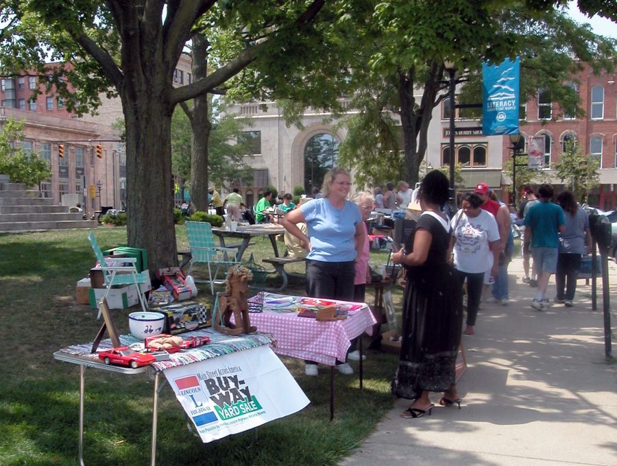 Ohio Lincoln Highway BUYWAY Yard Sale Destination Mansfield
