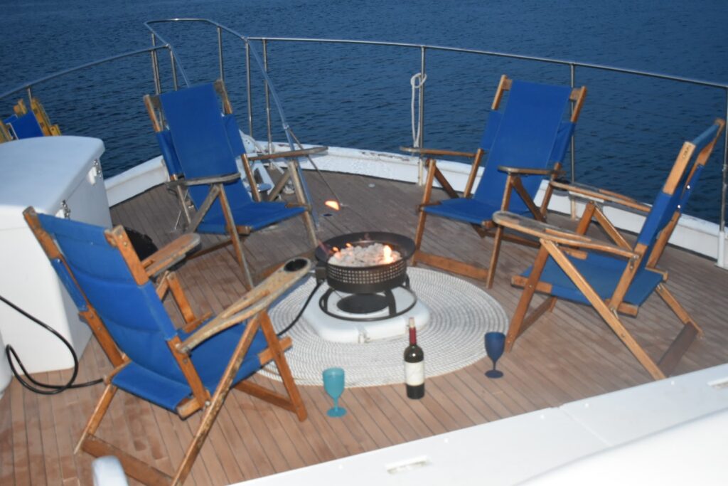 Book A Floating Airbnb At The St. Andrews Marina — Destination Panama City