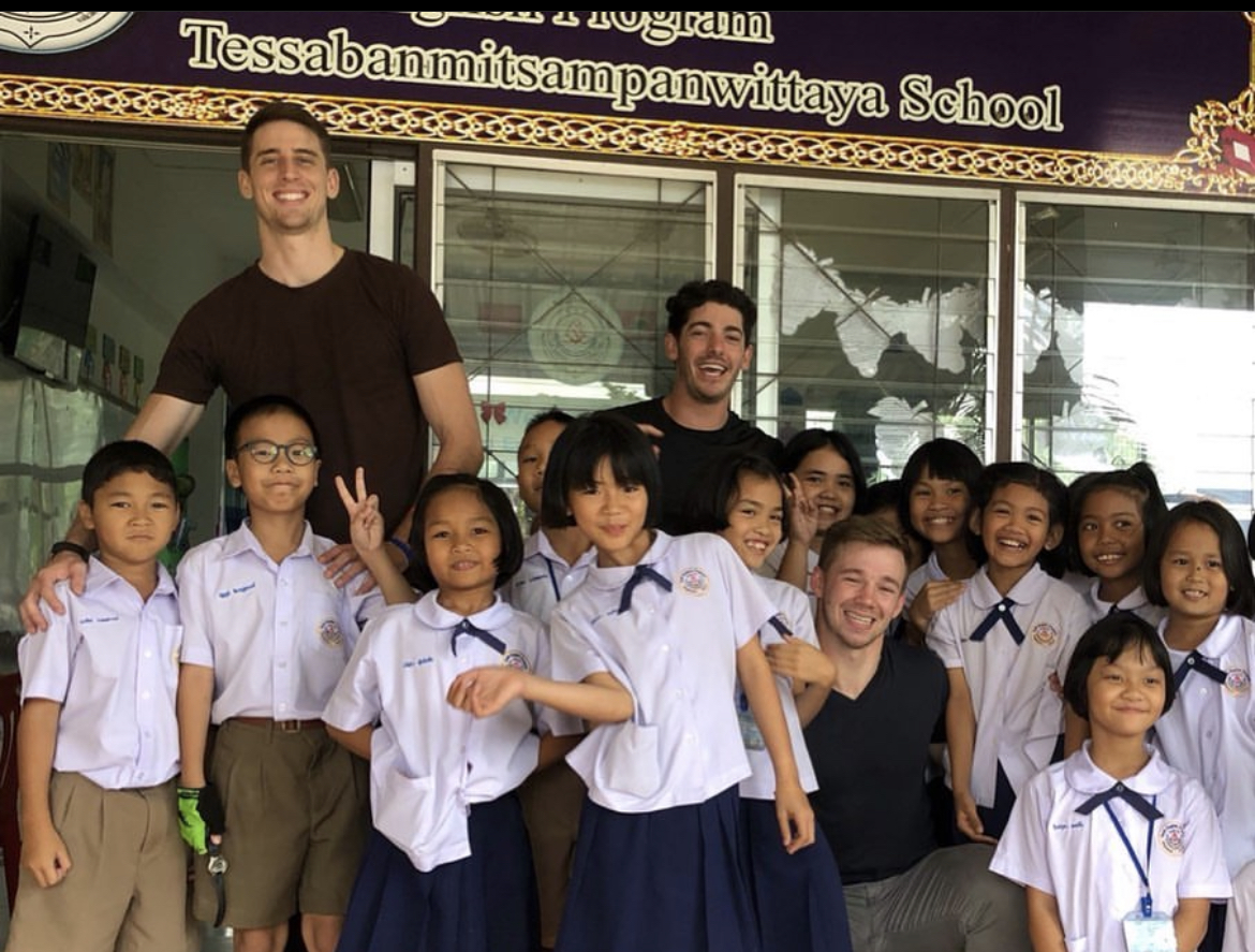 Is Teaching in Thailand Worth it? A Comprehensive Guide for Aspiring