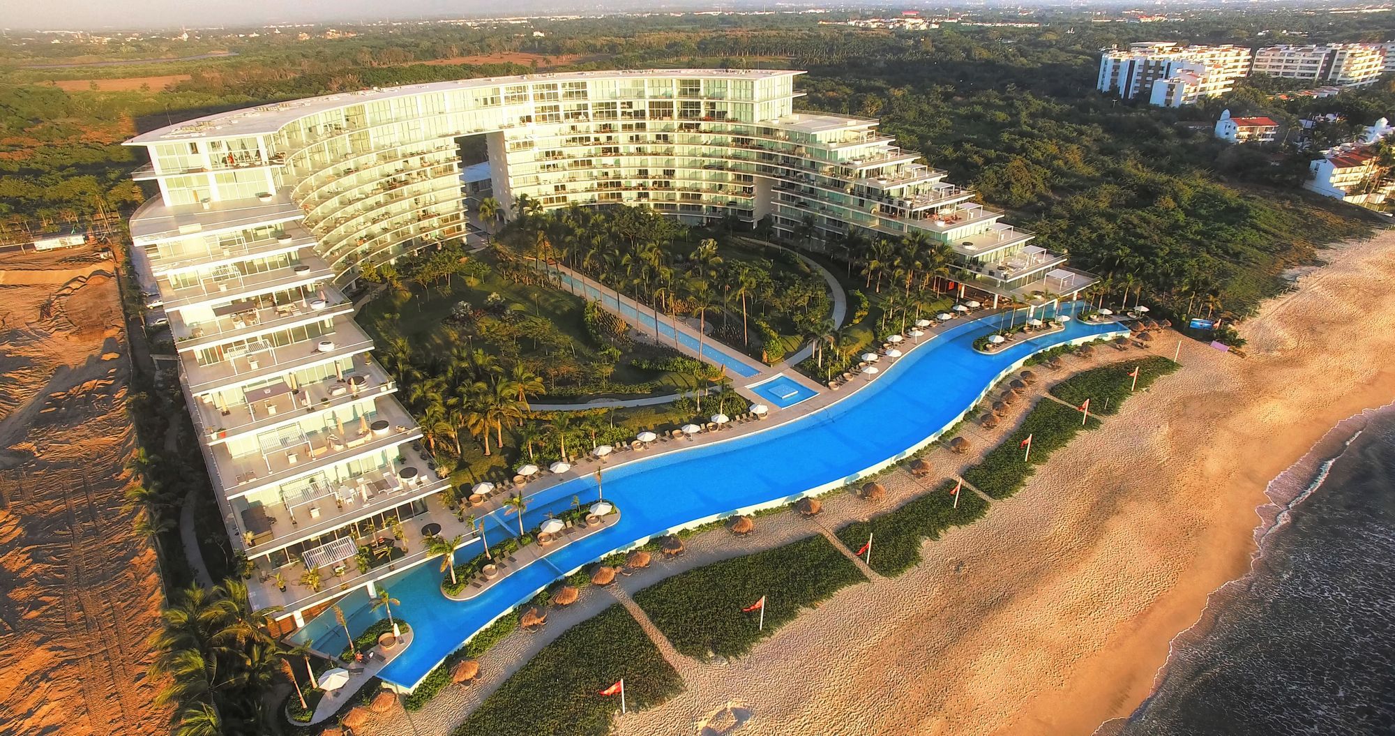 Peninsula Vallarta Destino Rentals