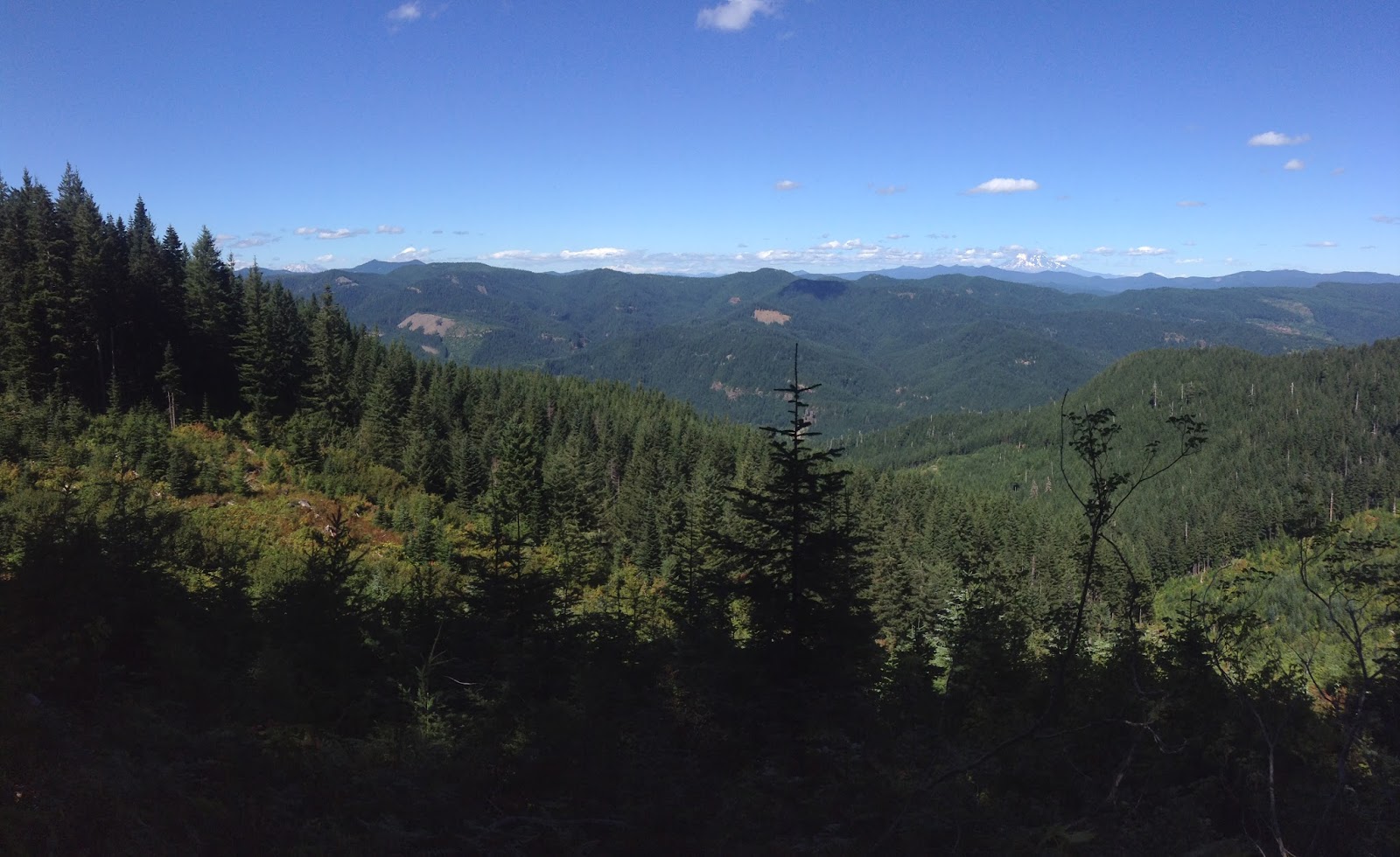 Exploring PCT Accessibility Cascade Locks Connection