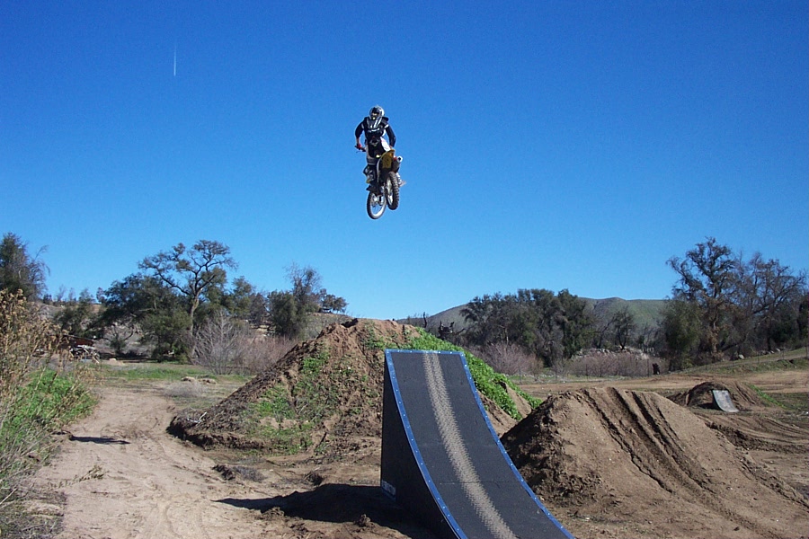 Dirt Bike Freestyle Ramp FMX Ramp Plans Metal & Wood 8' 8m 9