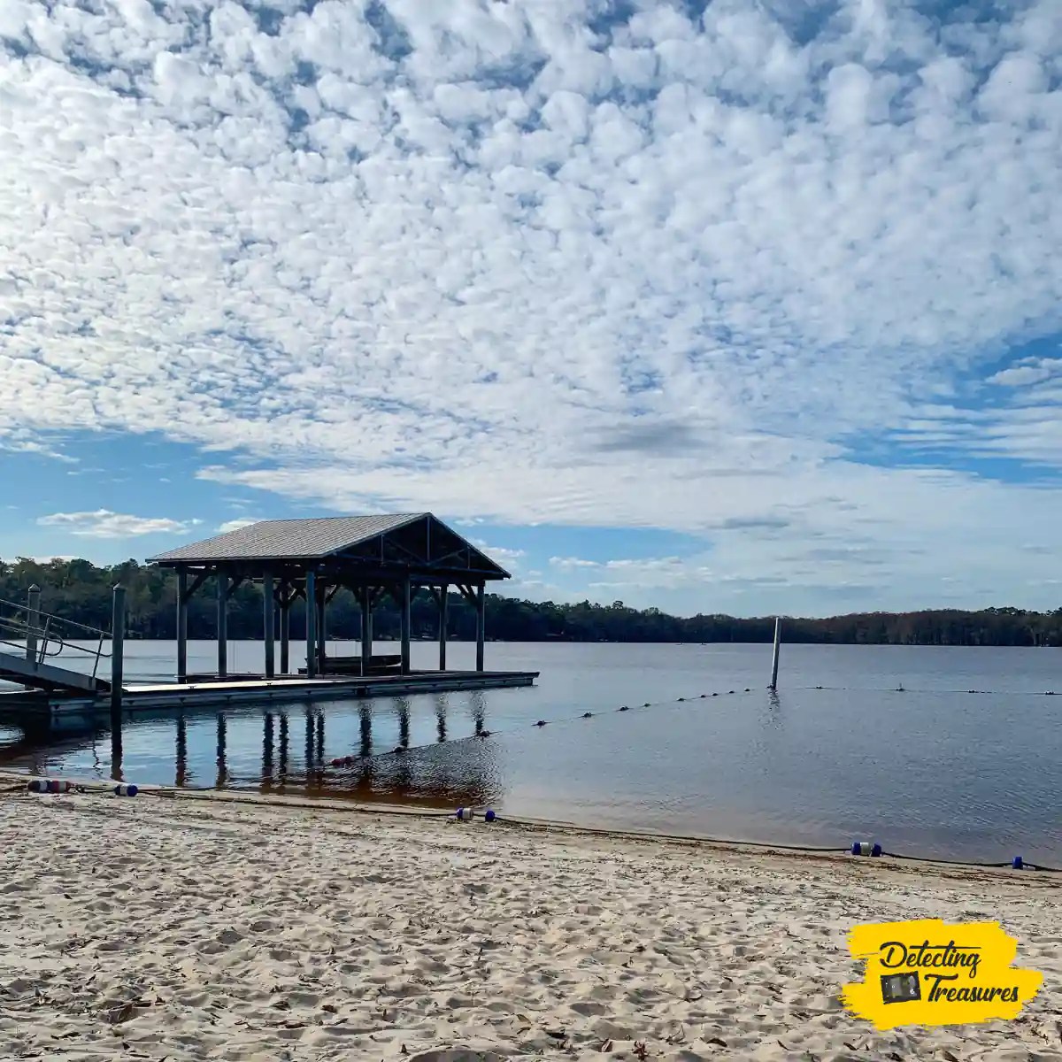 17 Best Beaches in Florida to Metal Detect in 2023