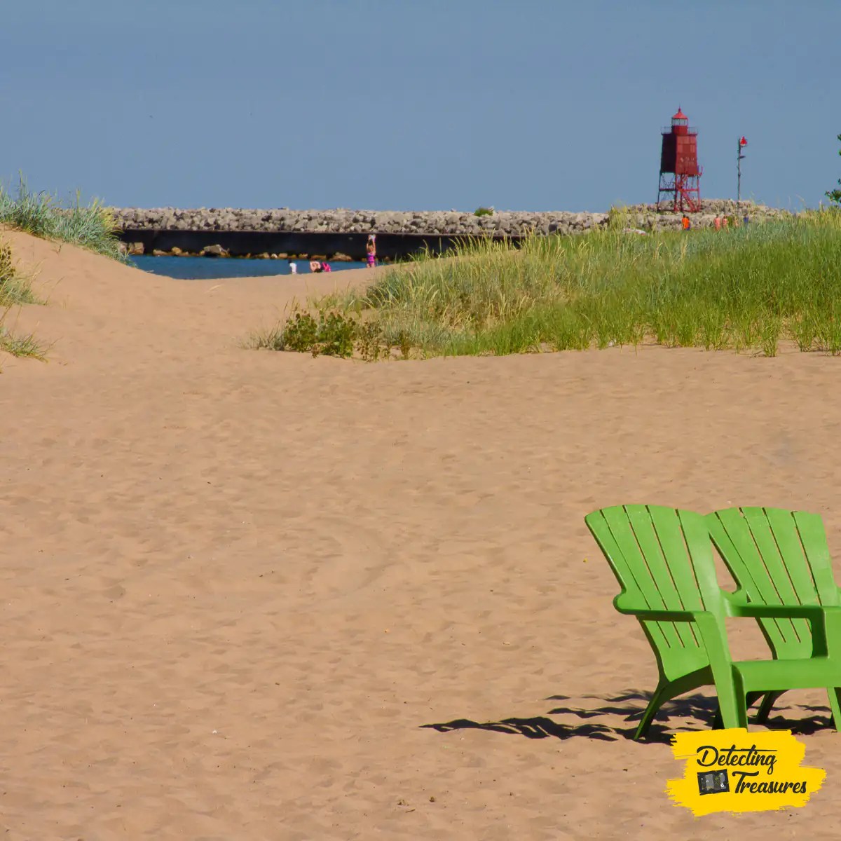 17 Best Beaches in Wisconsin to Metal Detect (2024 List!)