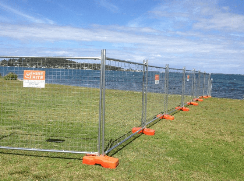 Five Benefits of Temporary Fence Hire for Your Next Event