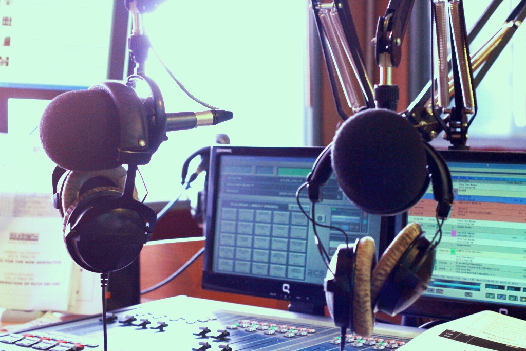 Cara Membuat Radio Online Mudah dan Gratis