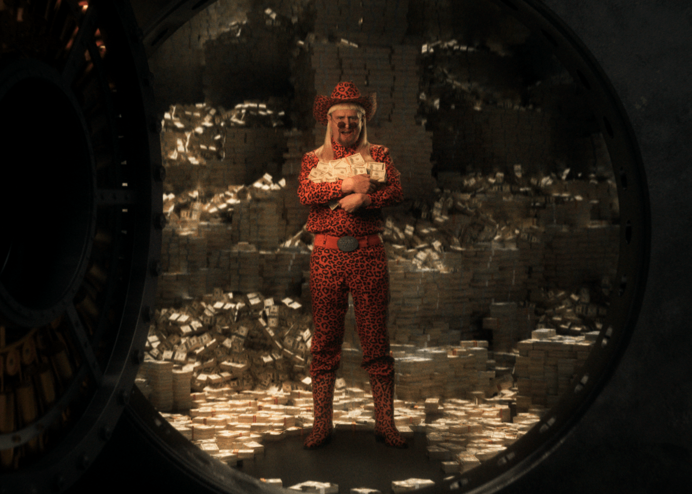 Oliver Tree Suitcase Full of Cash Detonante VFX