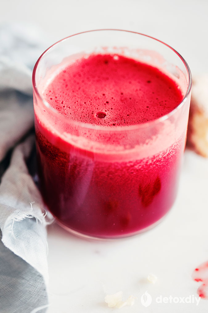 Beet, Apple and Ginger Detox Juice Detox DIY
