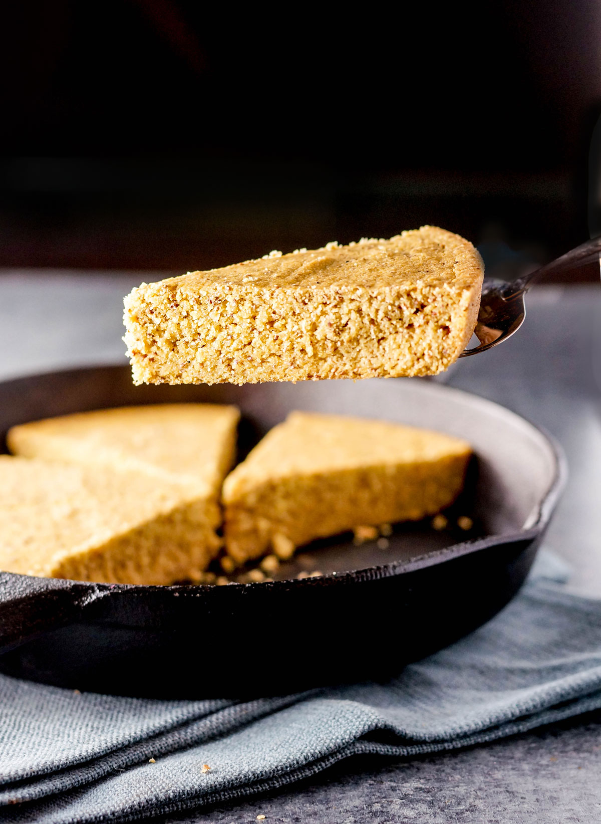 Vegan Skillet "Cornbread" Detoxinista