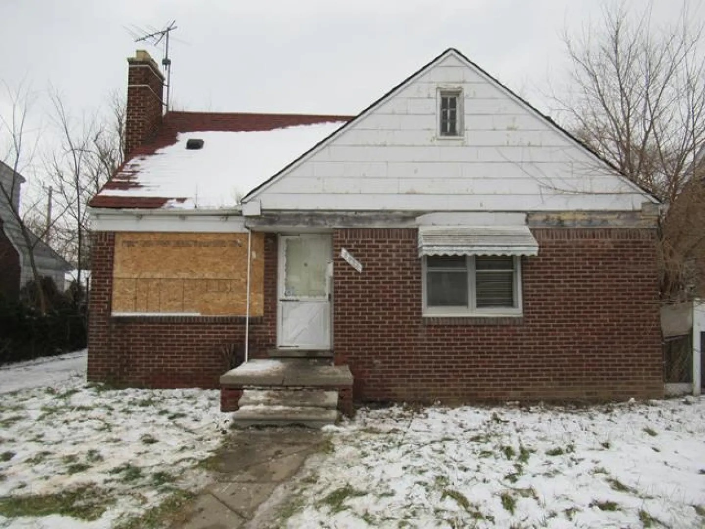 8484 Plainview, Detroit Bungalow Detroit Progress Realty, LLC