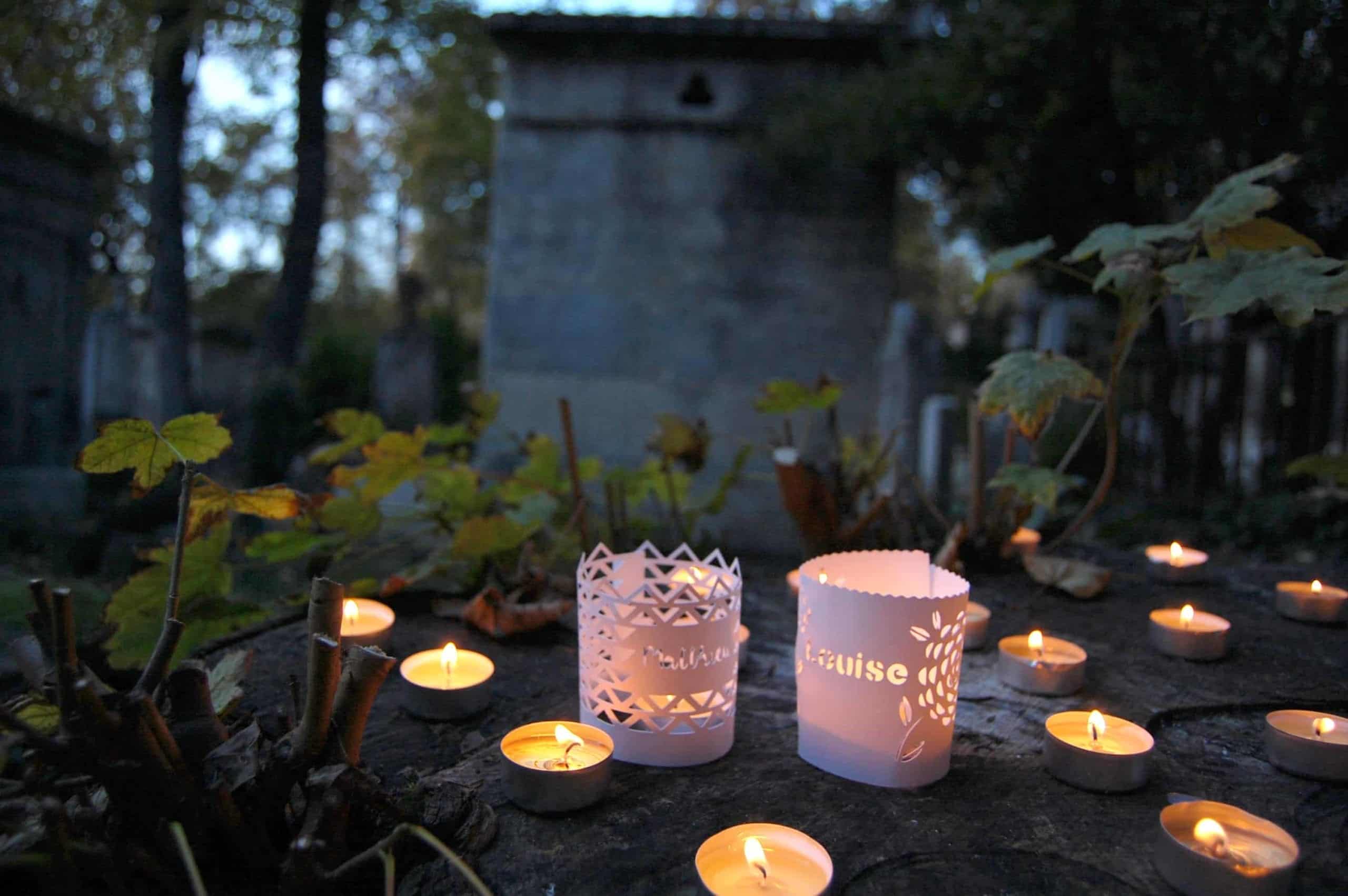 Les Bougies En Hommage A Mathieu Et Louise Les Mots Du Deuil