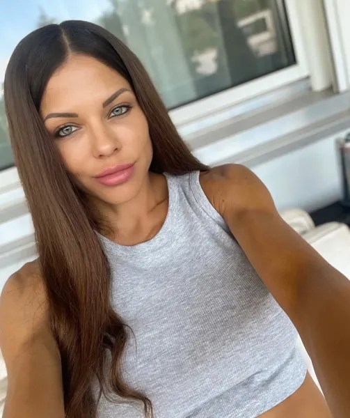 Mia miafree OnlyFans - leaks, nudes, bilder