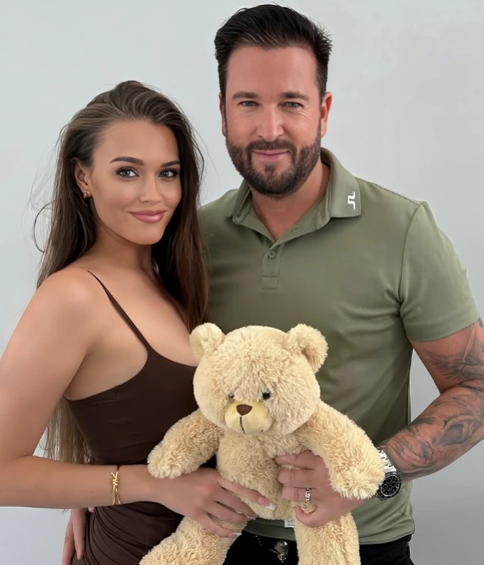 Wer ist Laura Müller? Ihr Karriere & Privatleben