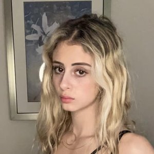 Isnotmena Nude - Imaginative Minds